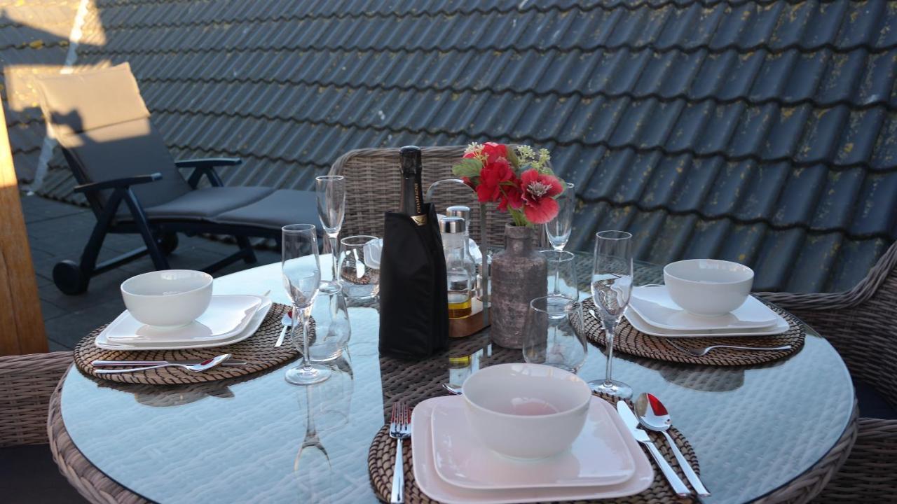 The Rooftop - A Trendy New Apartment With Airconditioning, Large Terrace & Free Parking Ostende Exterior foto