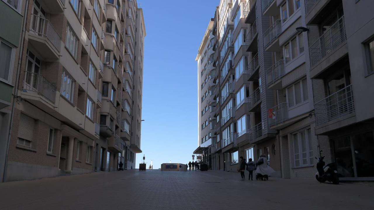 The Rooftop - A Trendy New Apartment With Airconditioning, Large Terrace & Free Parking Ostende Exterior foto